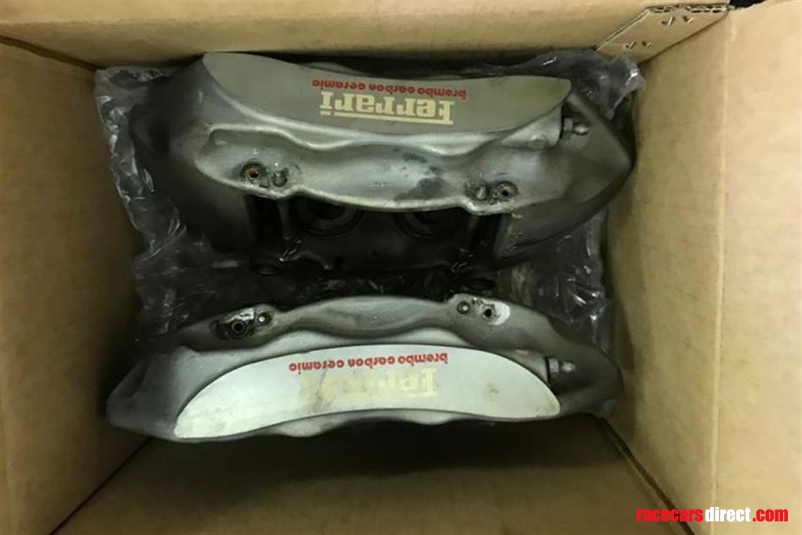 ferrari-488-challenge-rear-brake-calipers