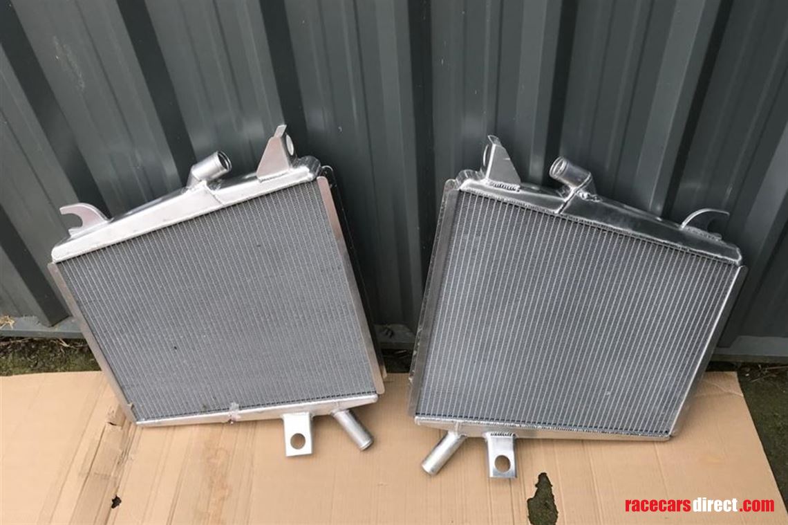 ferrari-458-radiators-pair-new