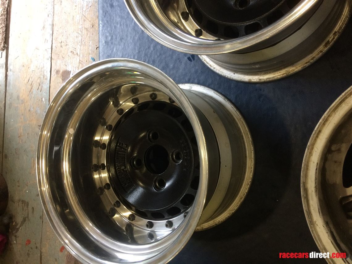 Racecarsdirect.com - Compomotive Turbo split rims