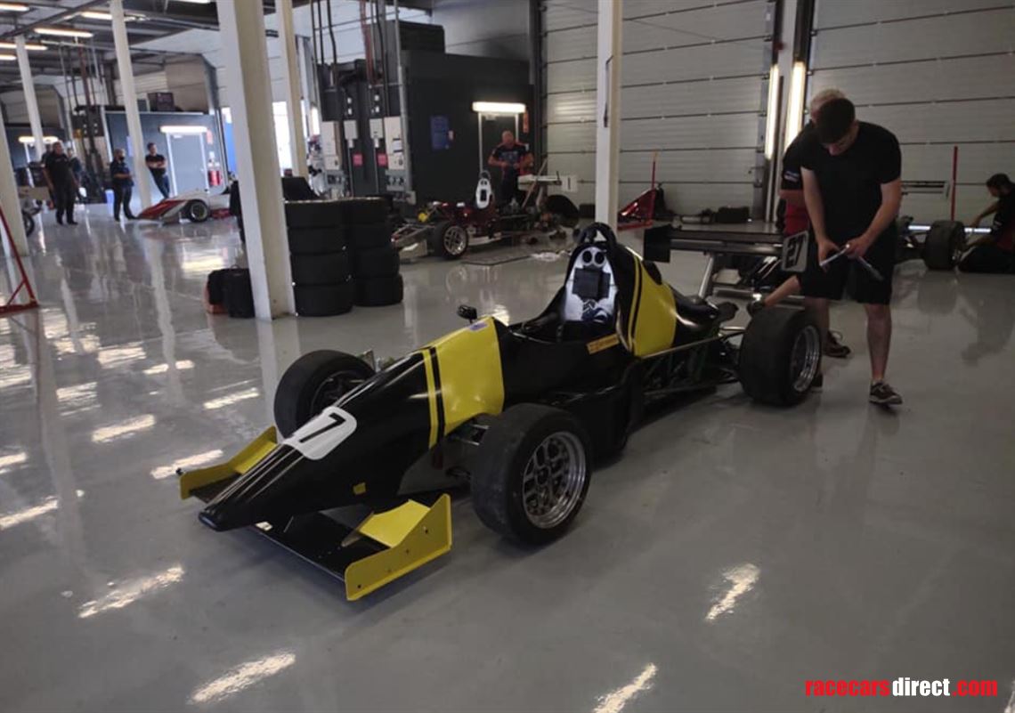 Racecarsdirect.com - Championship winning 2020 Race Spec F1000 Race Car