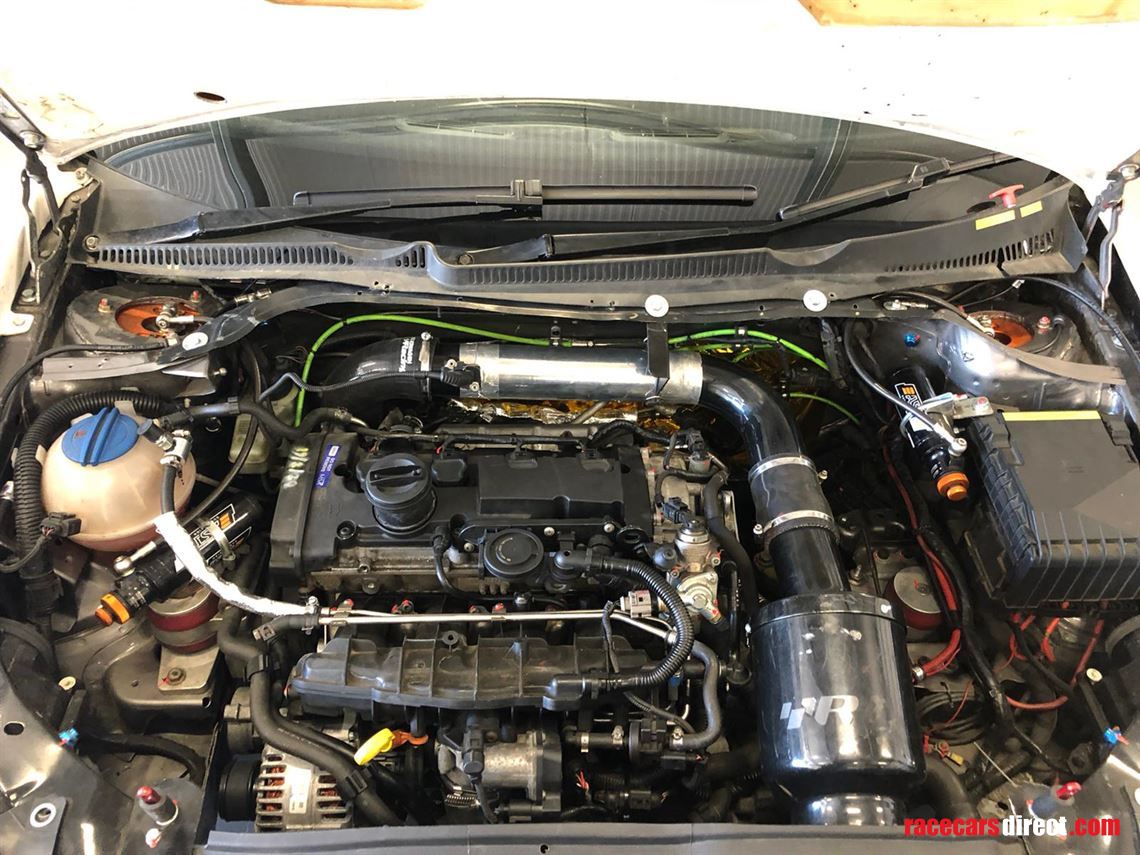Racecarsdirect.com - VW Golf Mk5 2.0FSi GTi