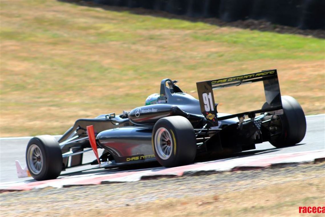 Racecarsdirect.com - Dallara F312 Mercedes