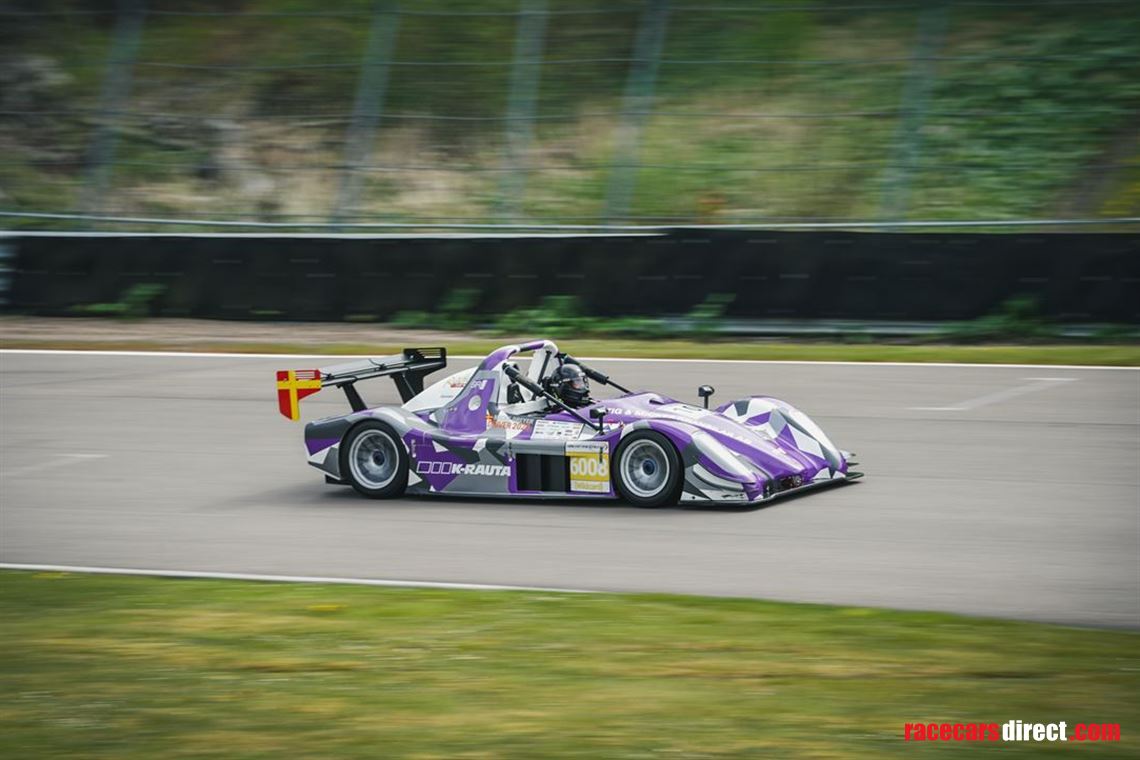 Racecarsdirect.com - Radical SR8