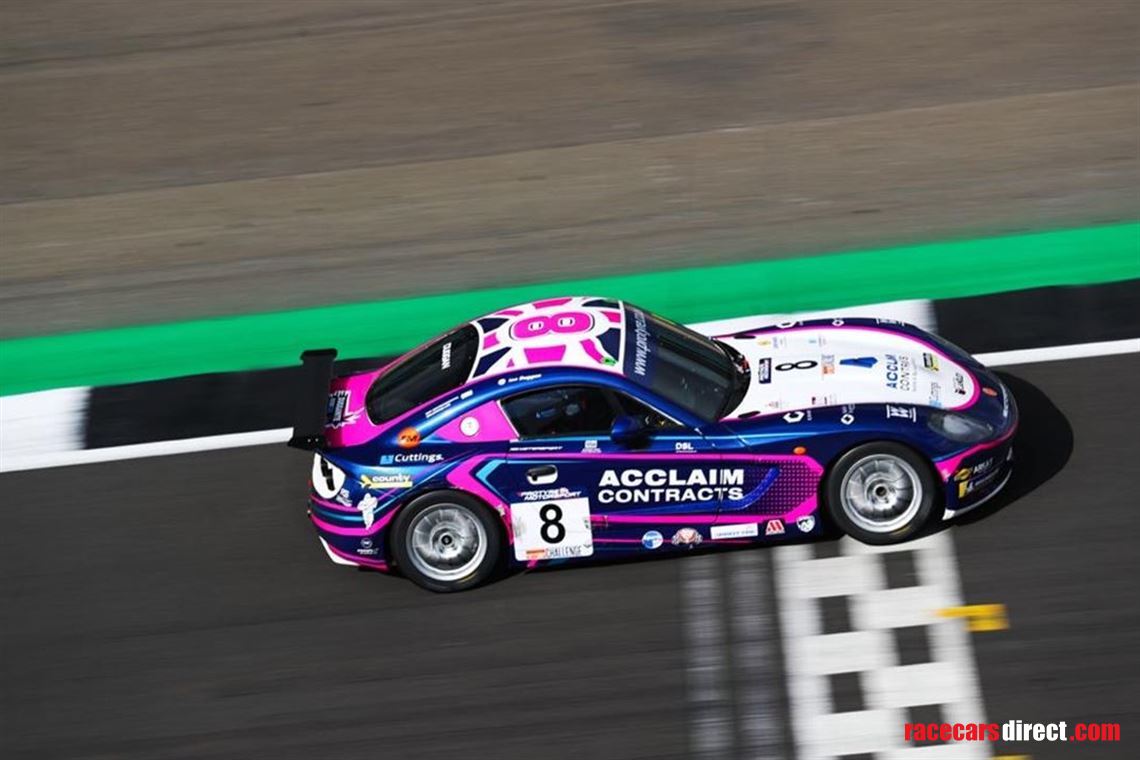 Racecarsdirect.com - Ginetta 2020 GT5 AM Championship winning car
