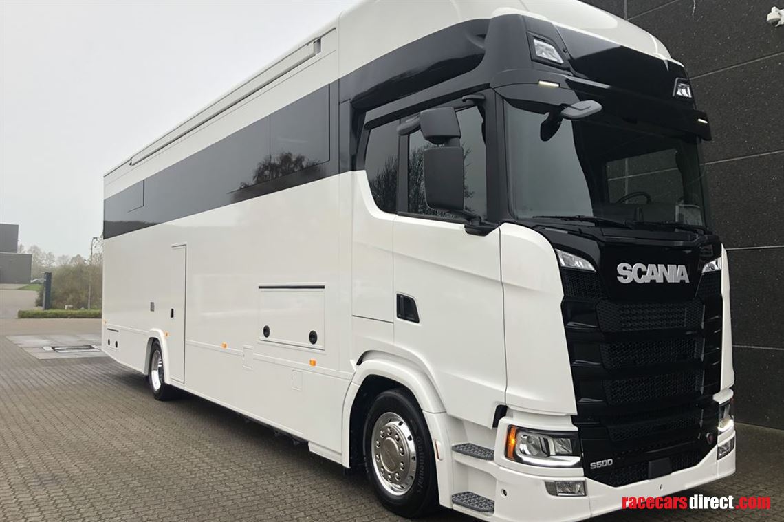 Racecarsdirect.com - Scania S500 4x2 Motorhome