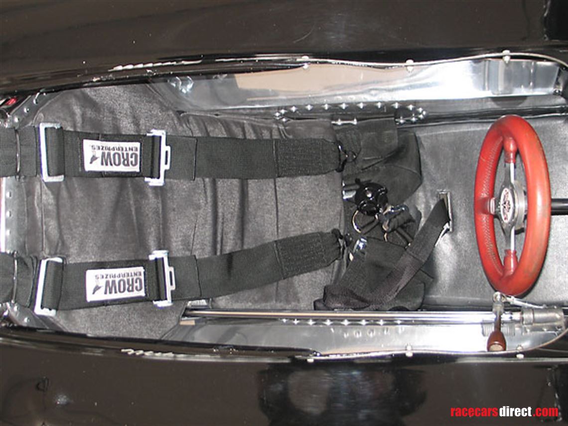 Racecarsdirect.com - Chinook F5000 Chassis #01. - BOSS 302 power