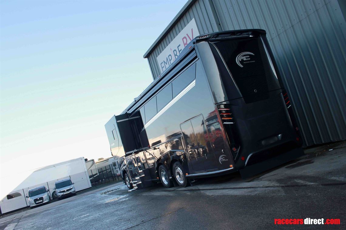 Racecarsdirect.com - RC Motorhomes RC12M