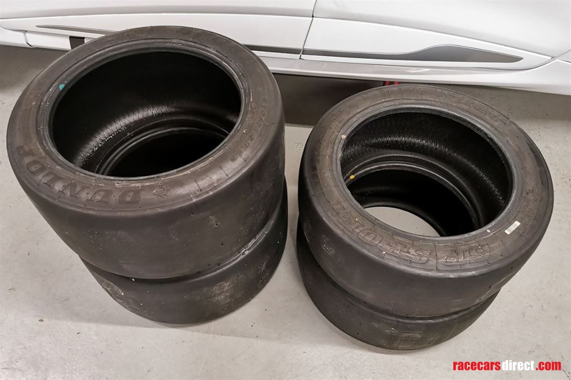 set-of-4-dunlop-slicks-for-radical-sr3-sr8