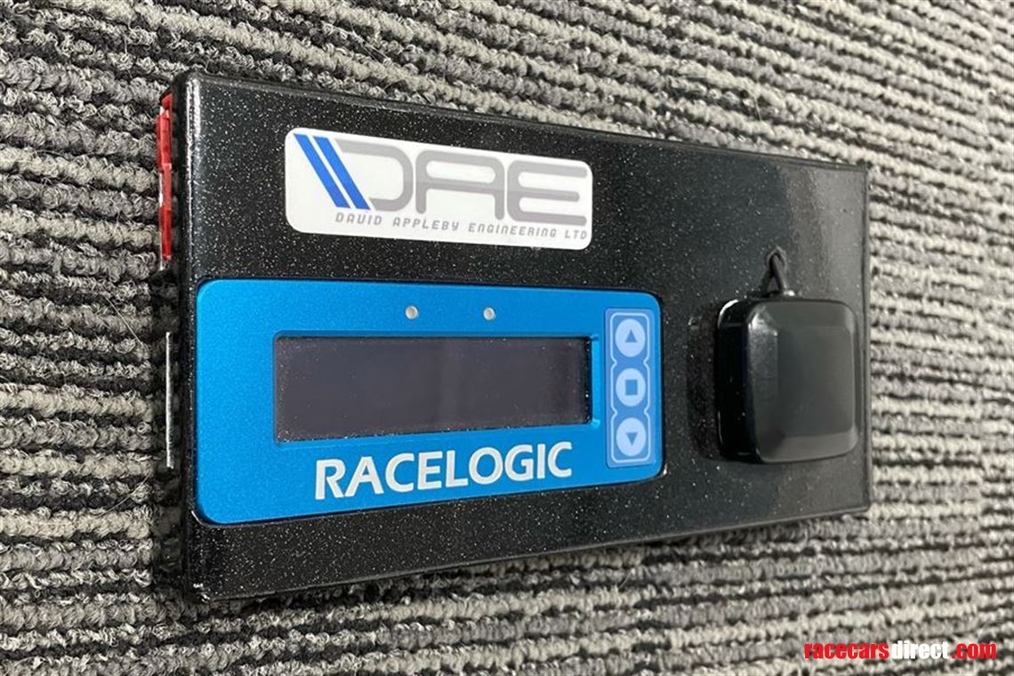 racelogic-pitlane-timer-in-handheld-box