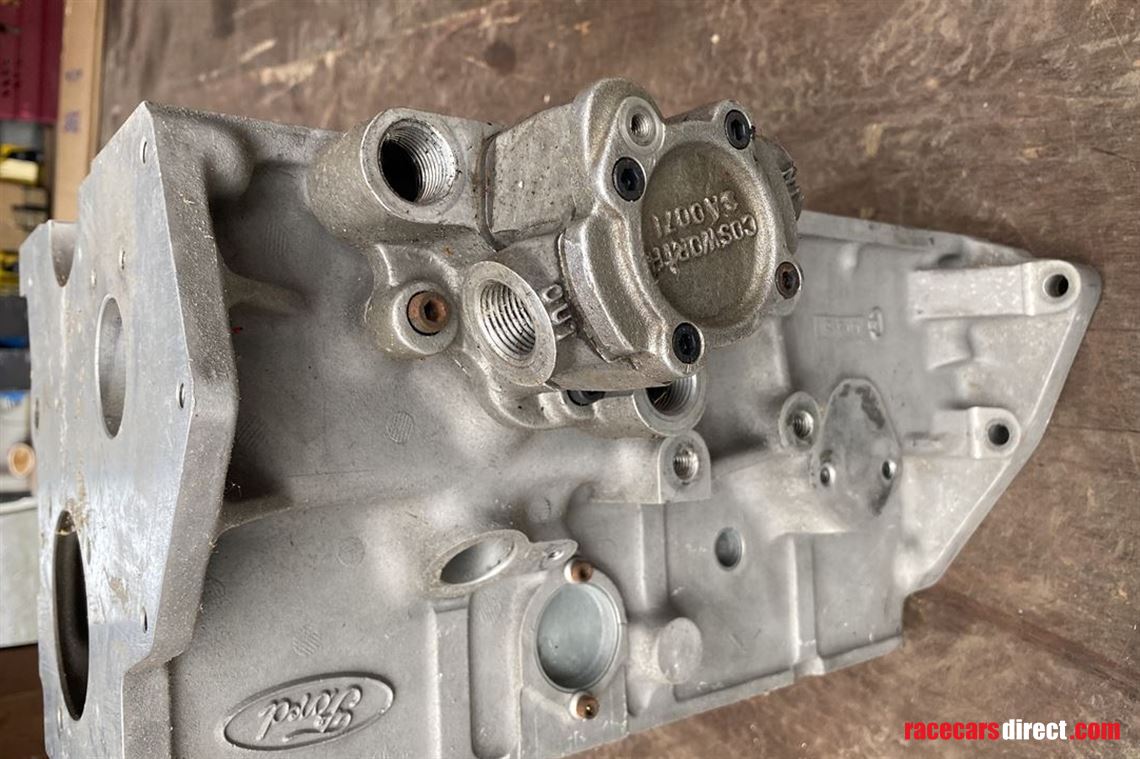 ford-cosworth-bdg-2-ltr-alloy-block