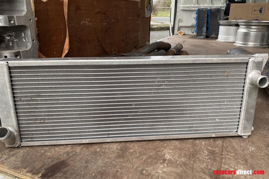 Racecarsdirect.com - Chevron B16 alloy radiator