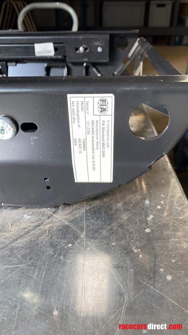 recaro-fia-approved-sliding-seat-side-mount