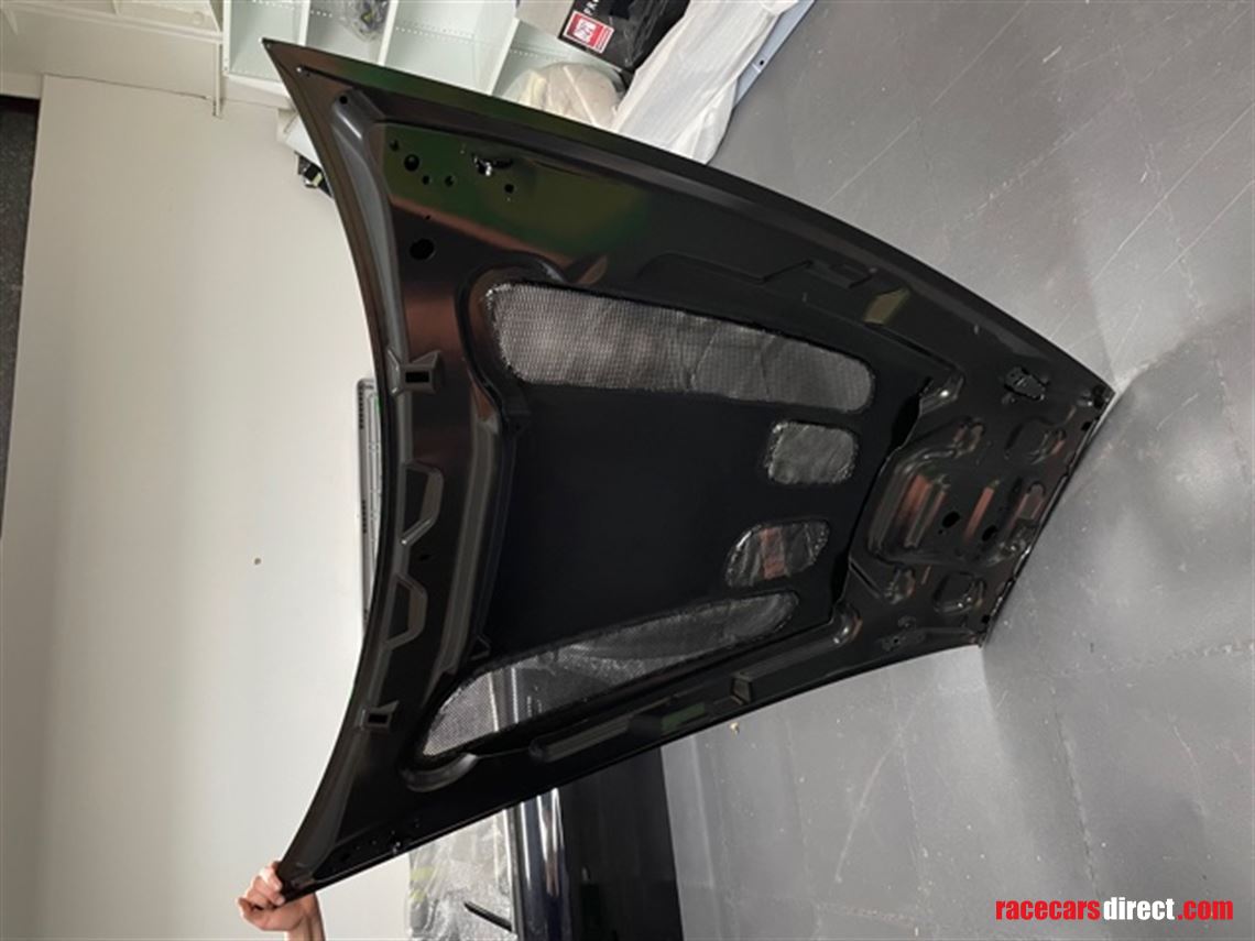 Racecarsdirect.com - Aston Martin Vantage GT4 R15 Bonnet
