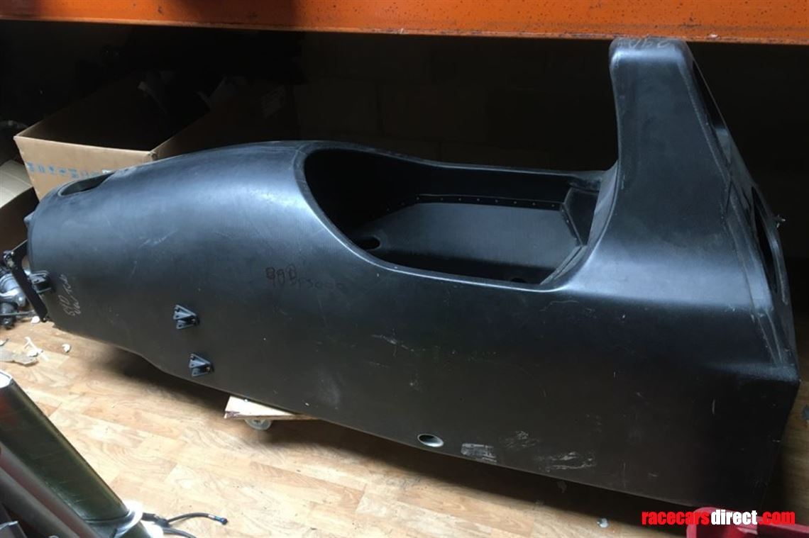 reynard-90d-new-monocoque