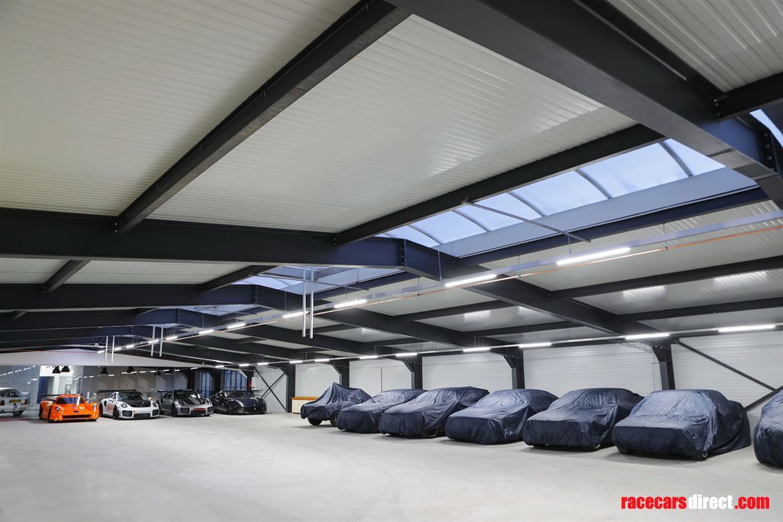 car-storage-and-workshop-at-spa-francorchamps