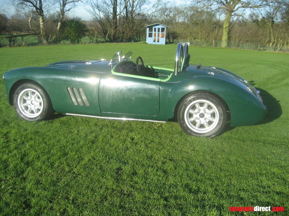 mga-v8-roadster