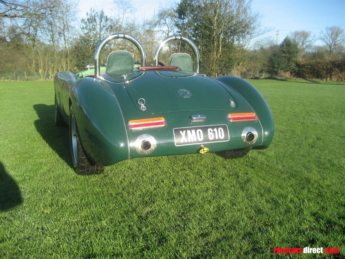 mga-v8-roadster