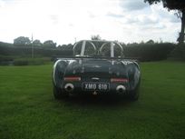 mga-v8-roadster