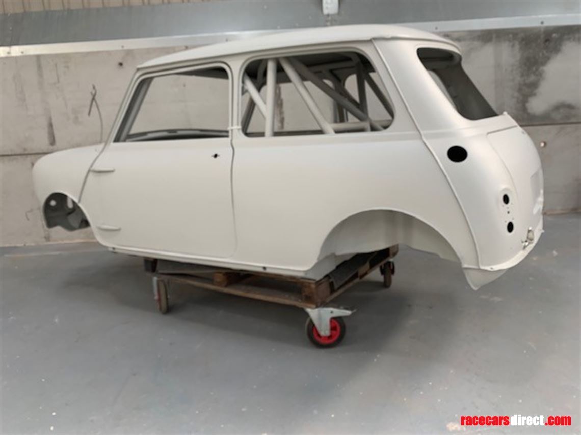 Racecarsdirect.com - FIA Historic Mini Shell