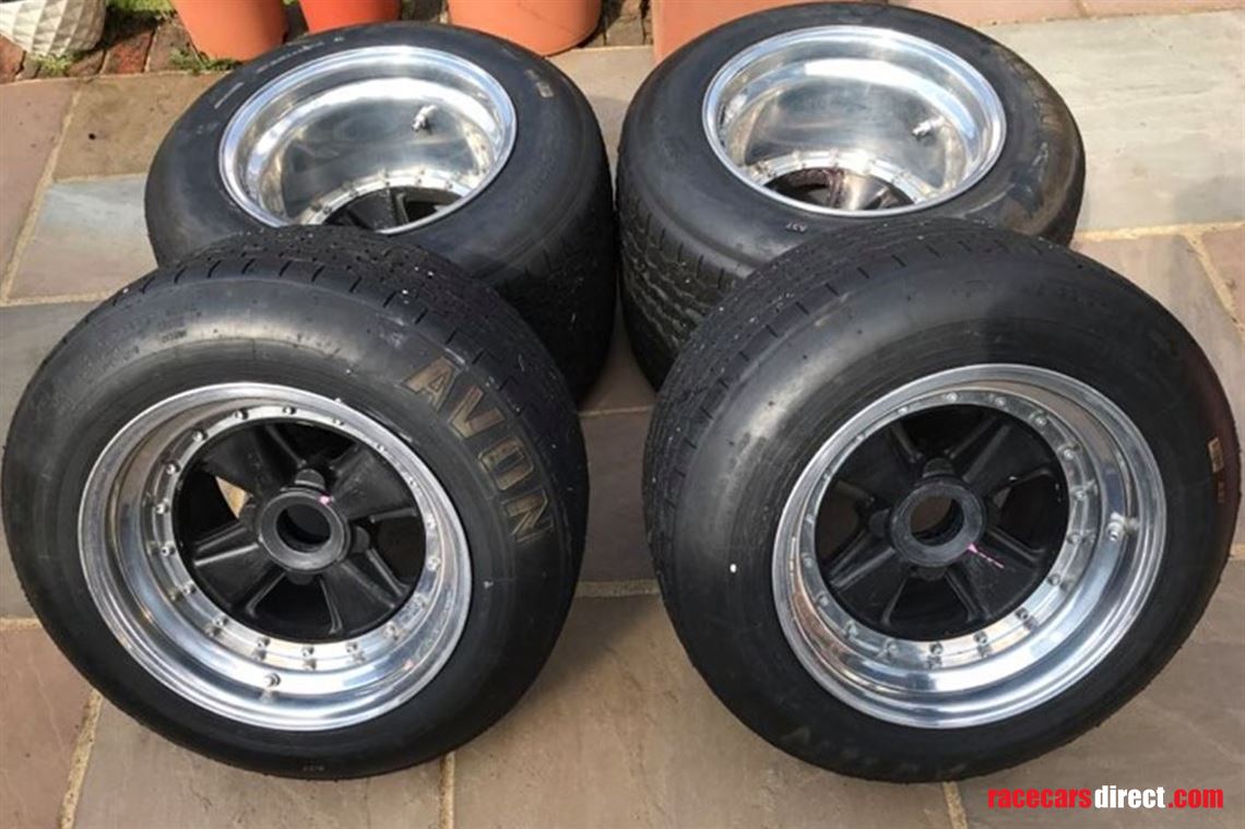 Racecarsdirect.com - Chevron Wheels