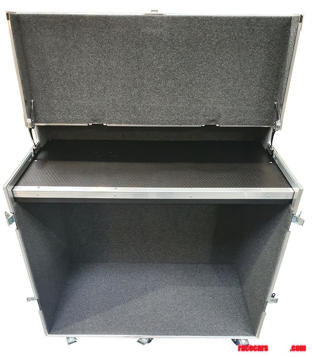data-flight-case-with-fold-up-lid