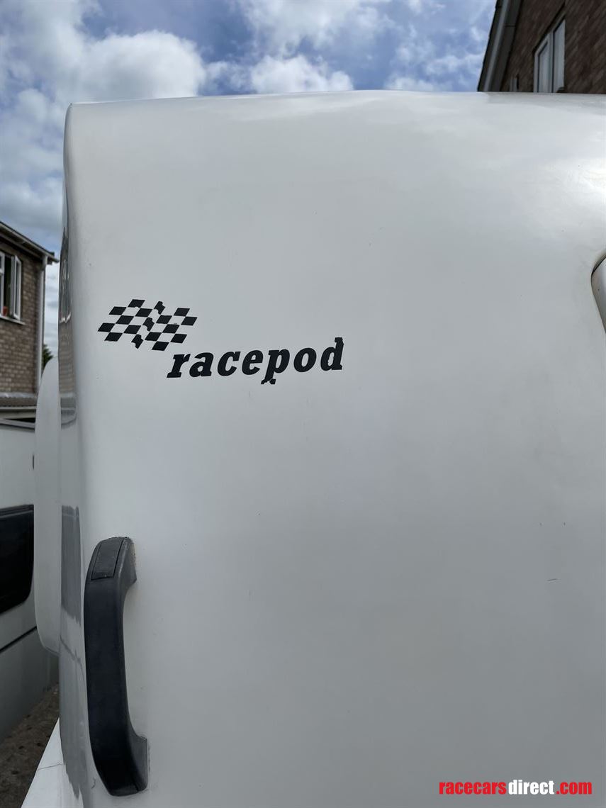 racepod-trailer