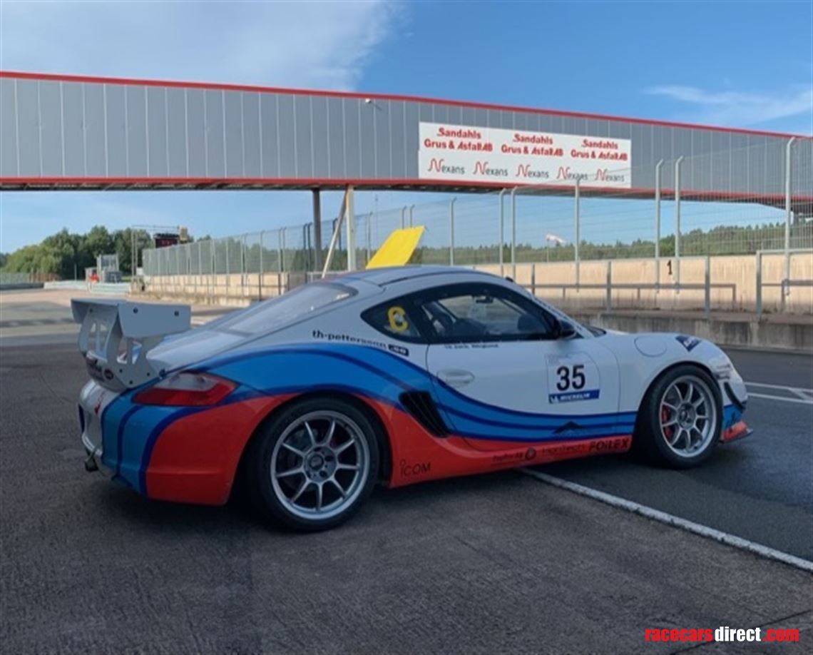 porsche-cayman-s-cup