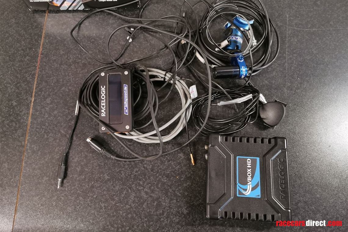 Racecarsdirect.com - Vbox HD with Racelogic display