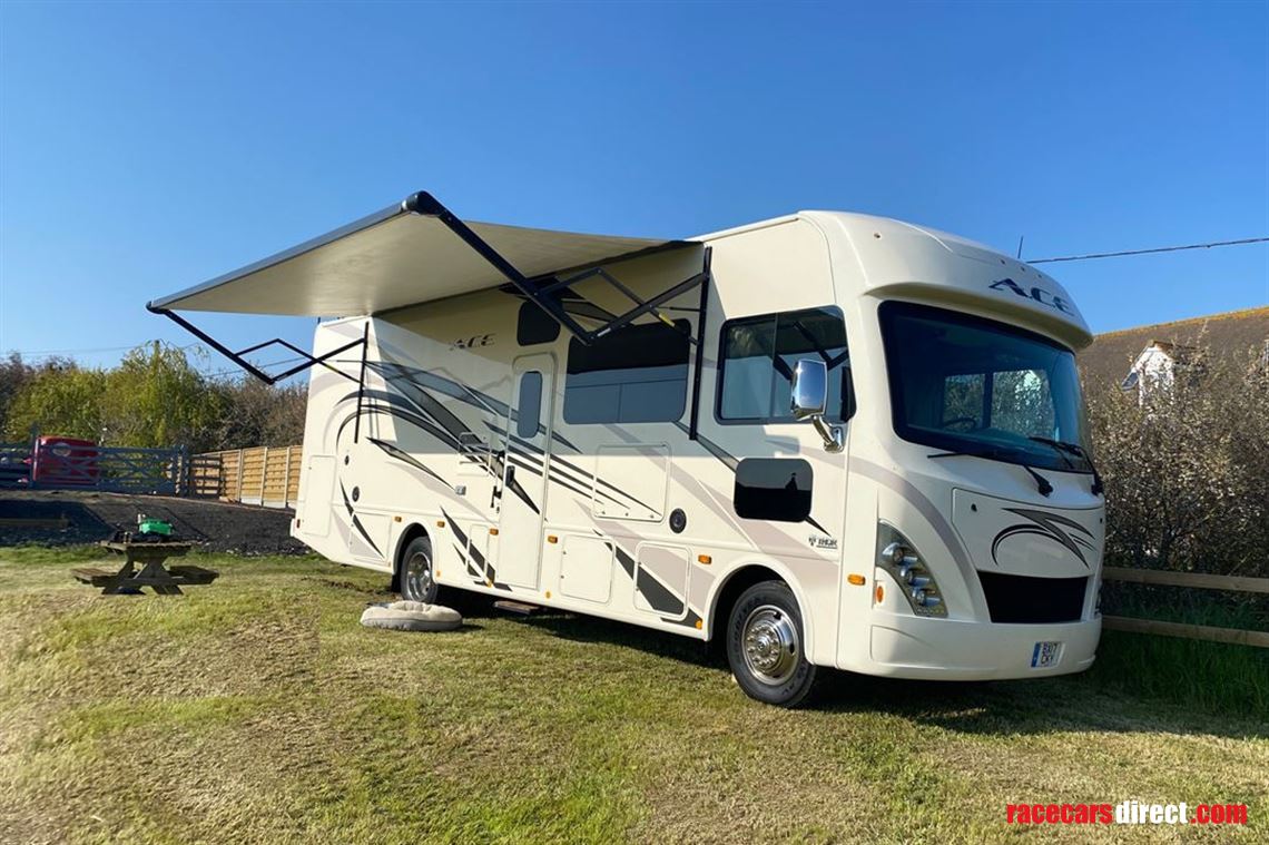 2017-ford-thor-ace-bunkhouse-301motorhome-500
