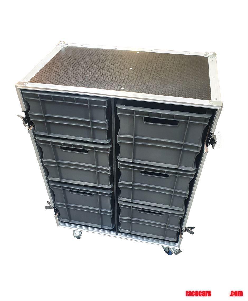 small-flight-case-roll-cabinet