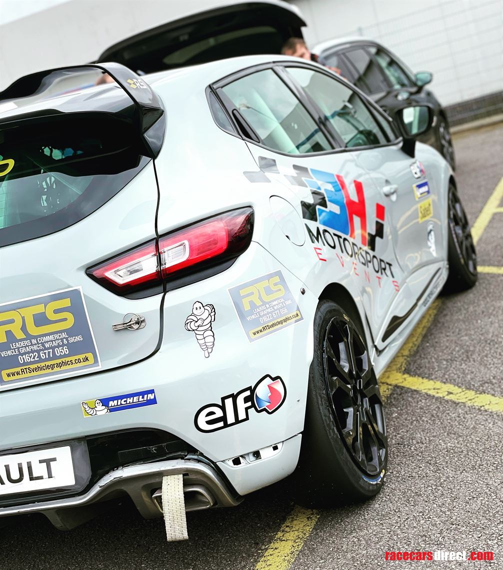 renault-uk-clio-cup-2019-race-car