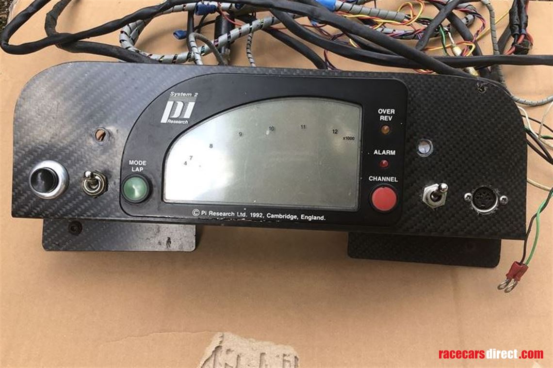 Racecarsdirect.com - P I System 2 Dash