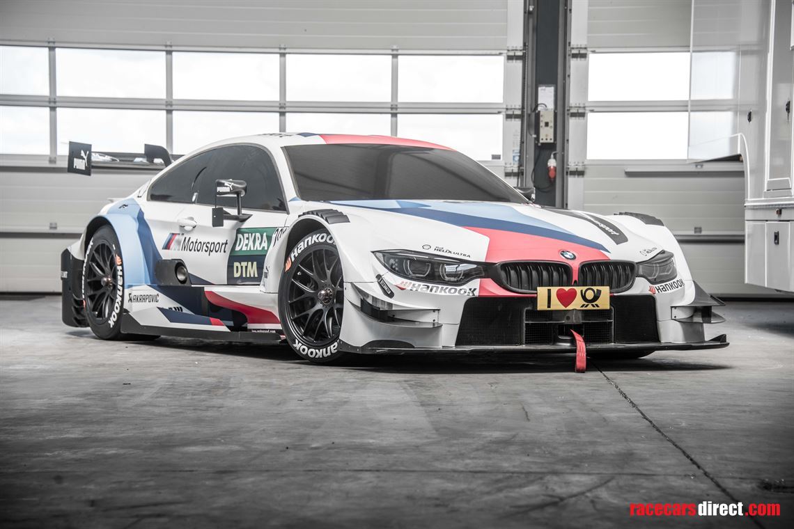 Racecarsdirect.com - BMW M4 DTM rolling chassis #1100 and simulator.
