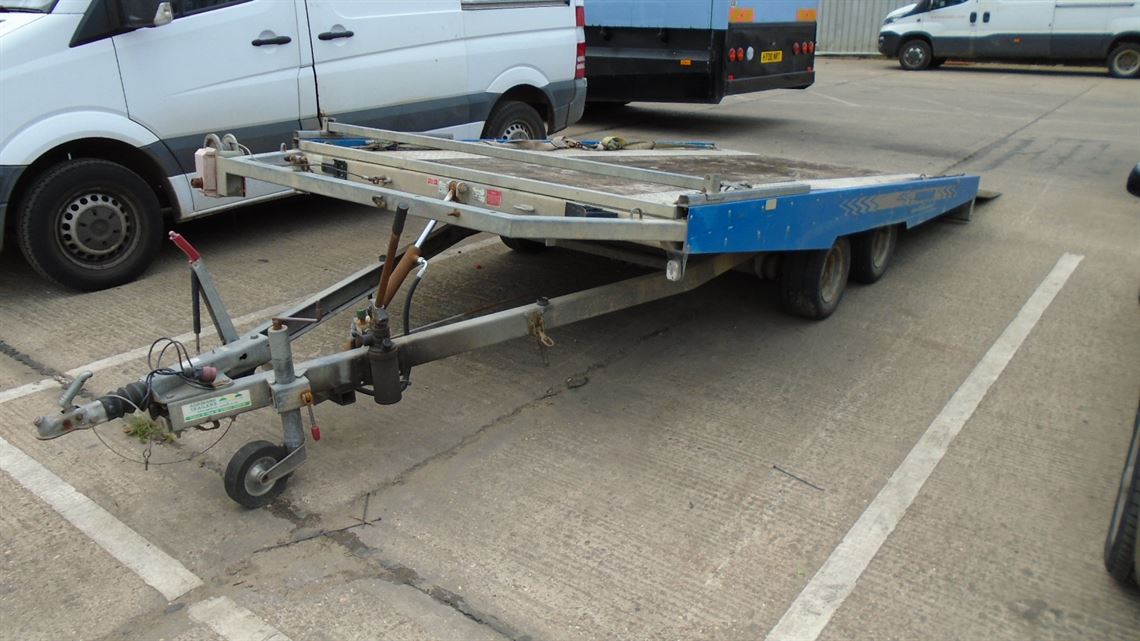 hambaur-twin-axle-tilting-car-trailer