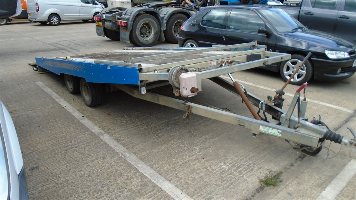 hambaur-twin-axle-tilting-car-trailer