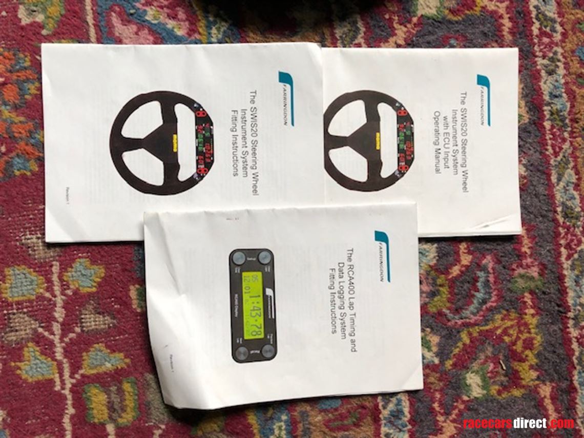 momo-farringdon-steering-wheel-dash-swiss20