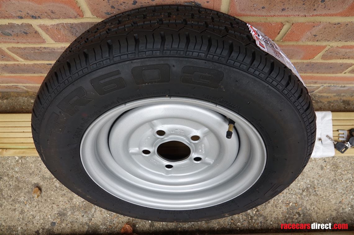 sold-in-36hrs---eco-velocity-rs-car-trailer-3