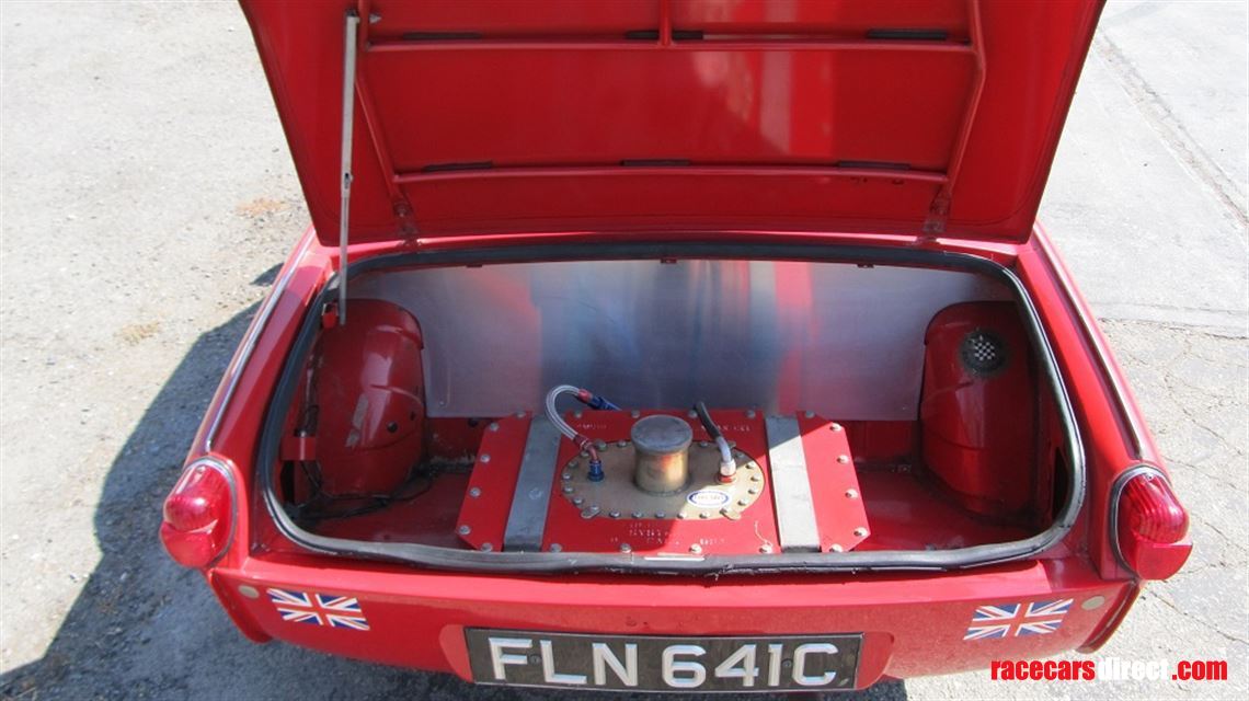 triumph-spitfire---1965---always-a-race-car