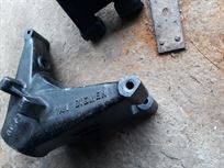 van-diemen-ff1600-rear-uprights-1973