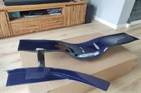 official-renault-f1-wing---race-used---with-c
