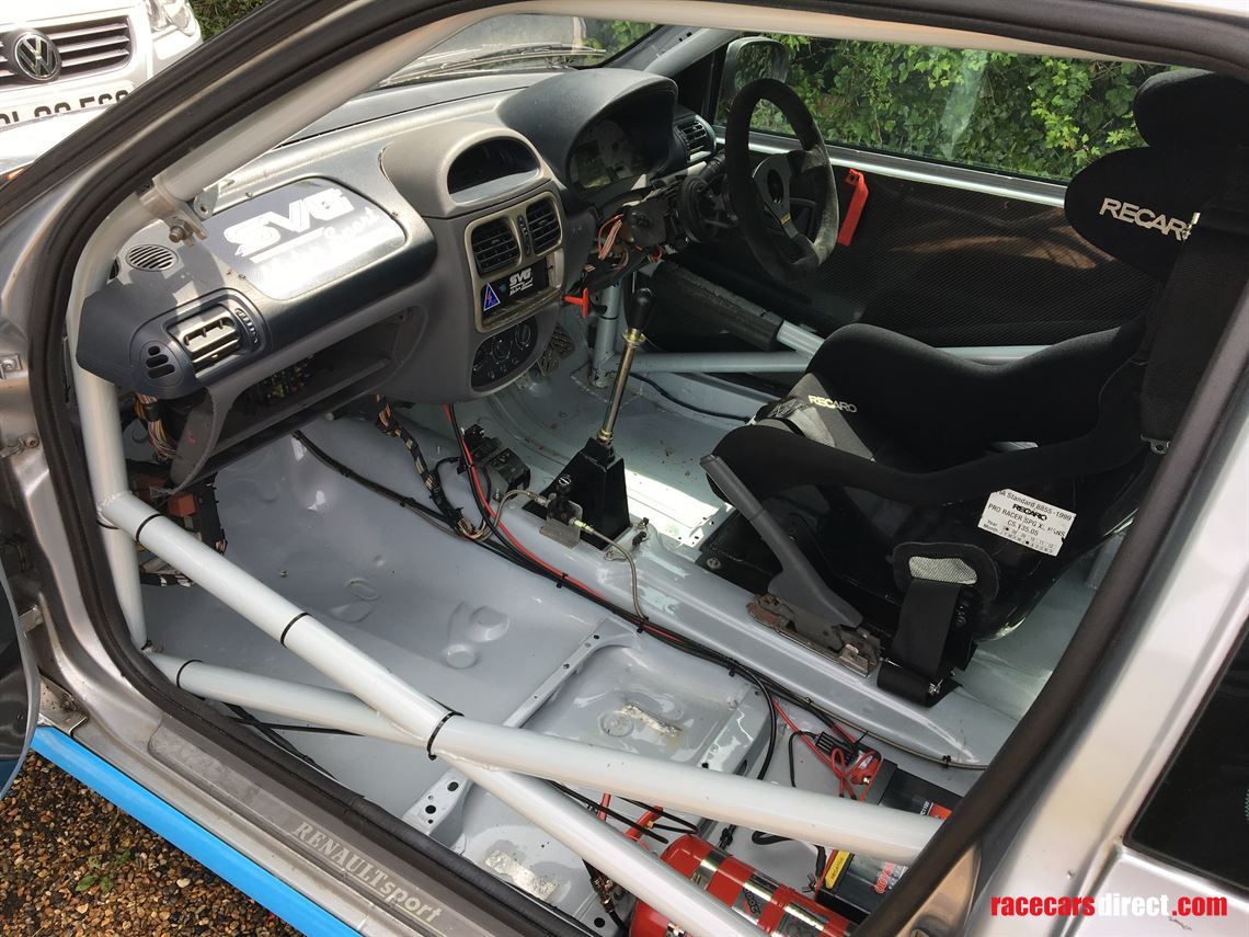 renault-clio-172-race-car