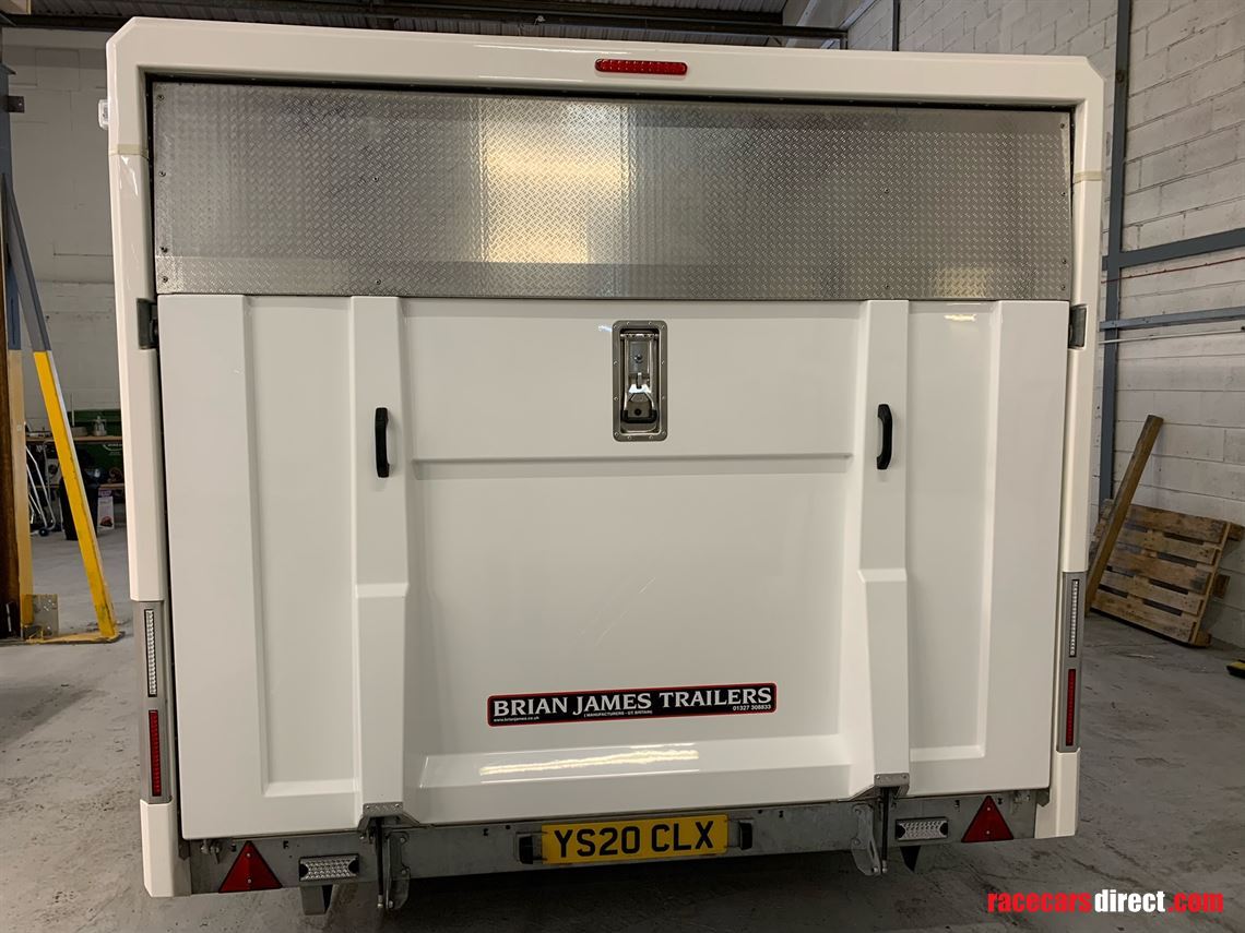 brian-james-race-transporter-6