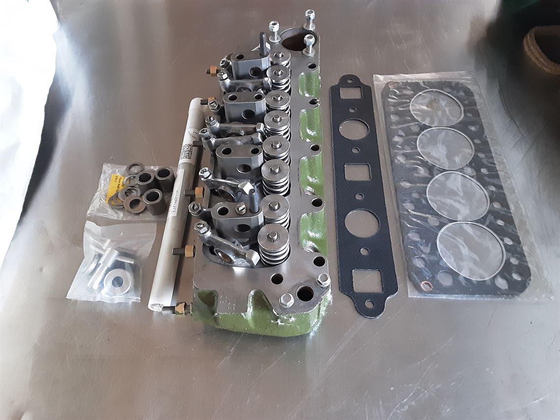 med-big-valve-cylinder-head-superb-condition