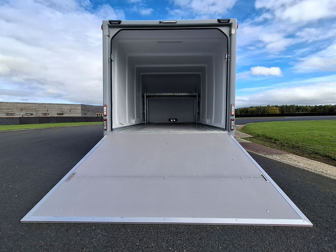 eco-trailer-eco-shuttle-enclosed-trailer
