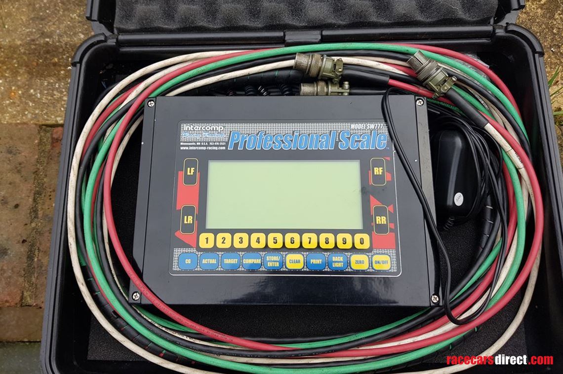 intercomp-motor-sport-scales