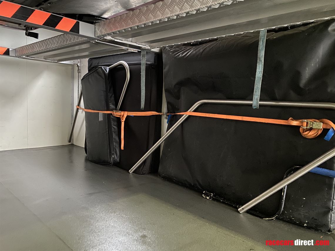 immaculate-5-car-transporter