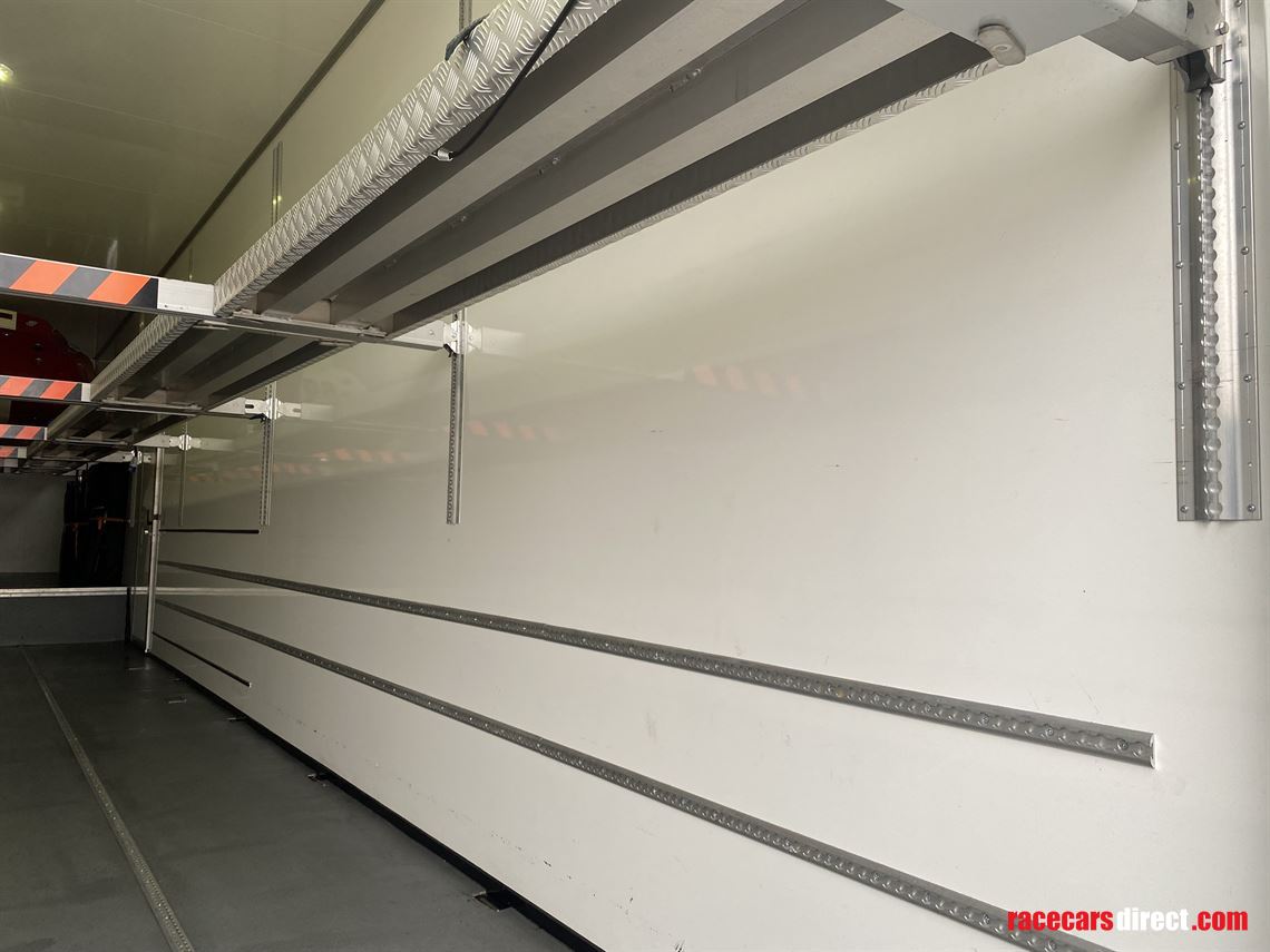 immaculate-5-car-transporter