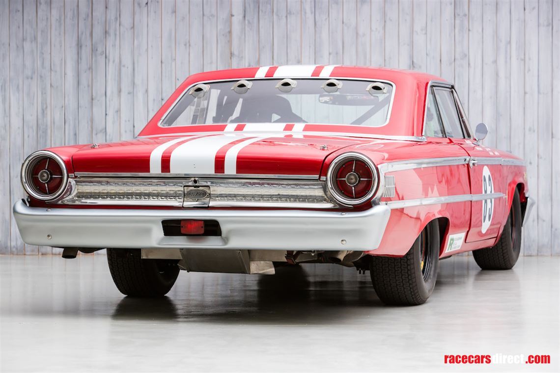 19635-ford-galaxie-500-xl-fastback-fia