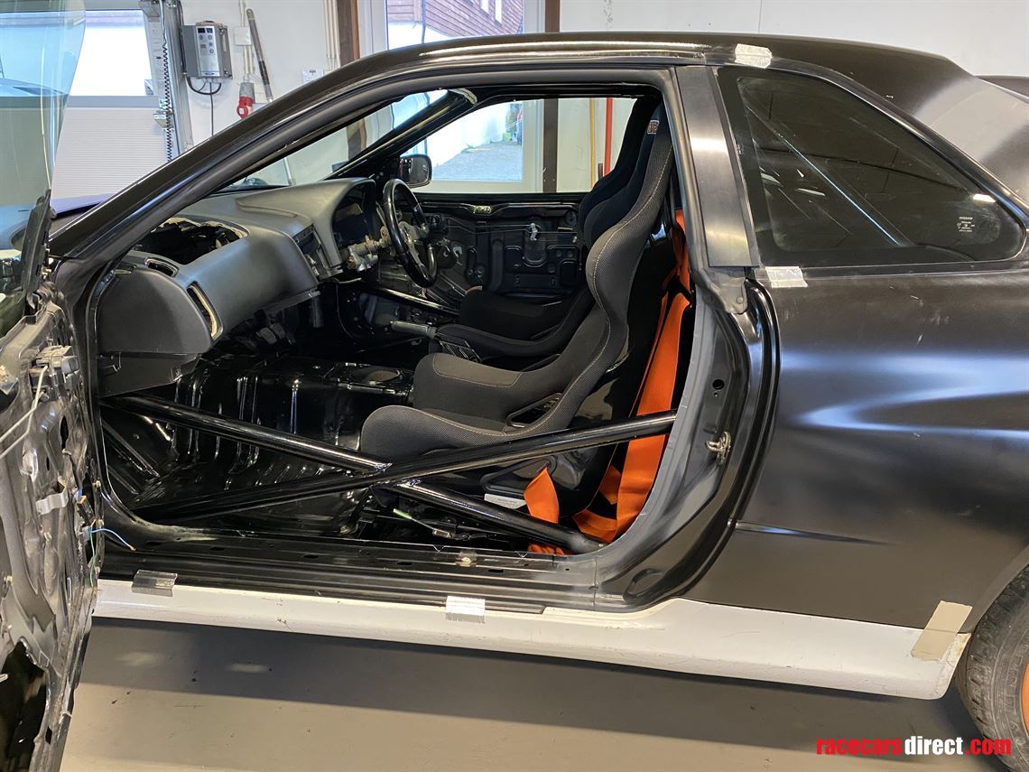 Racecarsdirect.com - Nissan Skyline R34 GTR Replica Track/race car build