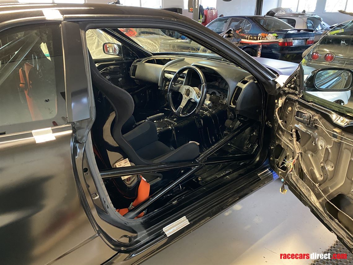 Racecarsdirect.com - Nissan Skyline R34 GTR Replica Track/race car build